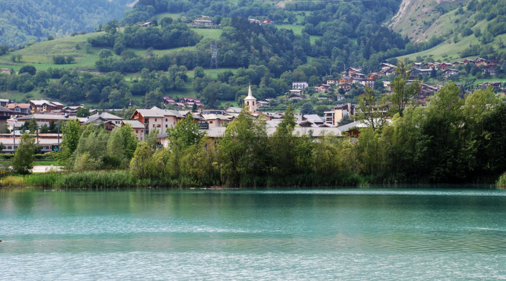 transfert gare sncf bourg saint maurice depuis tignes